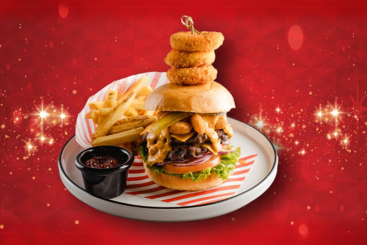 SANTA’S SMASHED BURGER